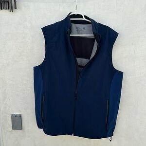 Vineyard Vines Jim nantz vest. Unworn.